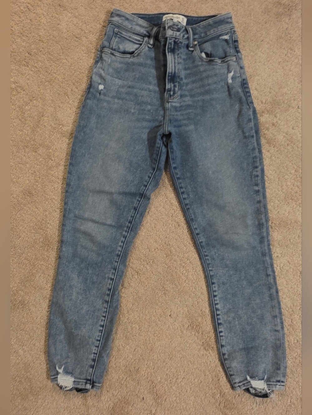 Abercrombie & Fitch High-Rise Washed Blue Mom Jeans
